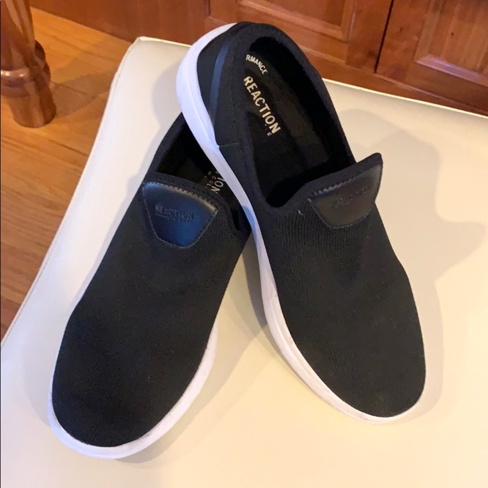 Kenneth Cole Reaction Slip Ons
